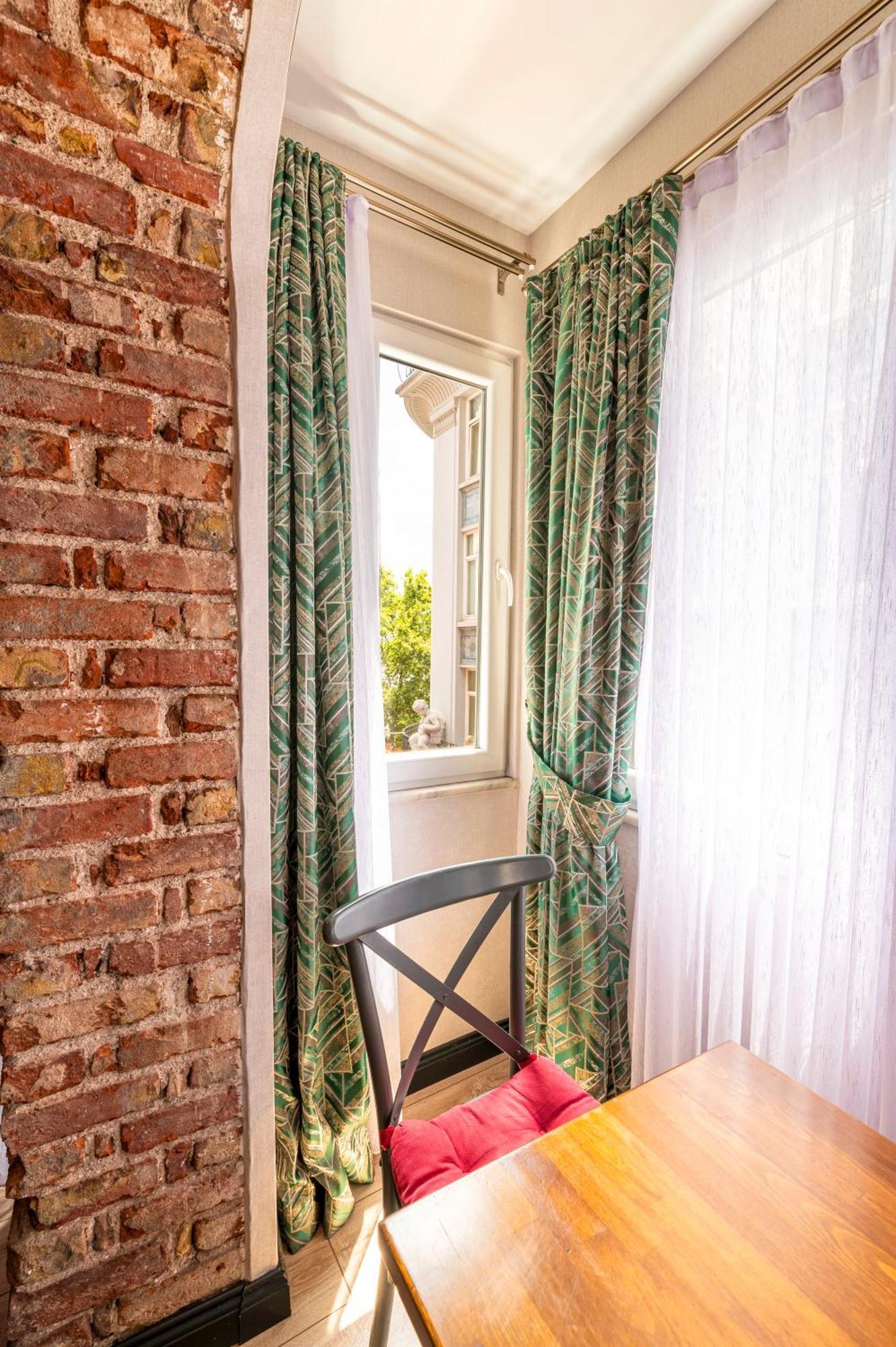 Karakoy Aparts - Special Category Отель 4*